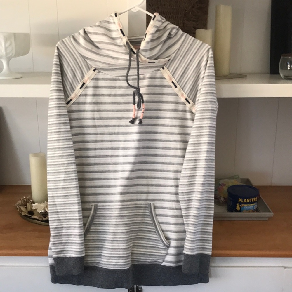 Pullover hoodie